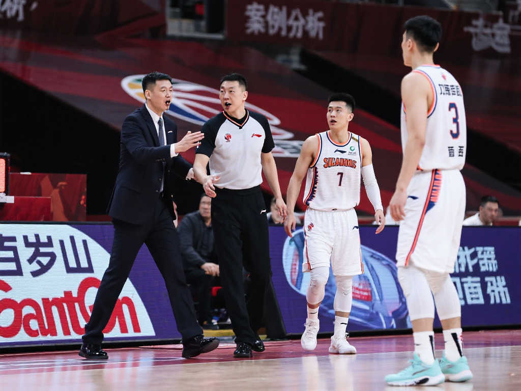 强调情感与 强调情感与