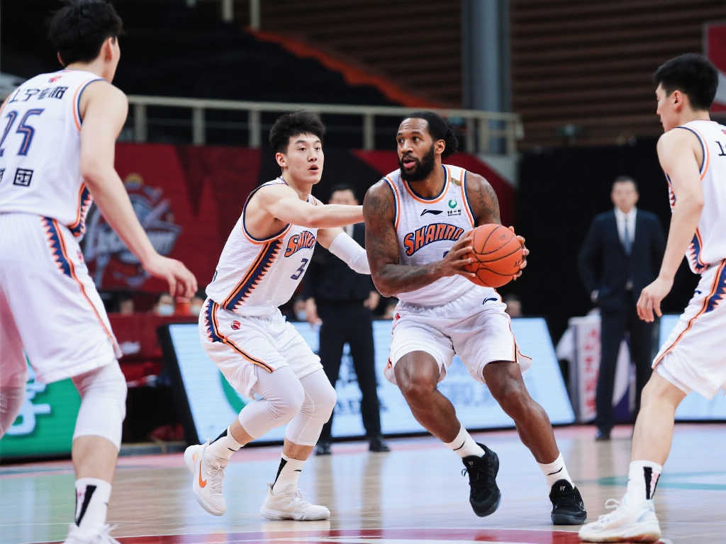 用实际行动 用实际行动